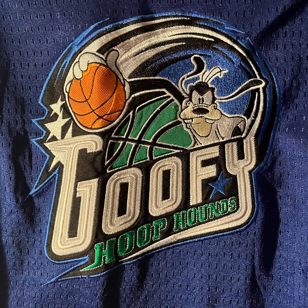 VINTAGE DISNEY GOOFY JERSEY